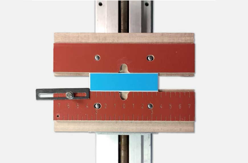 MORDAZAS-DE-BAQUELITA-MEDIANAS