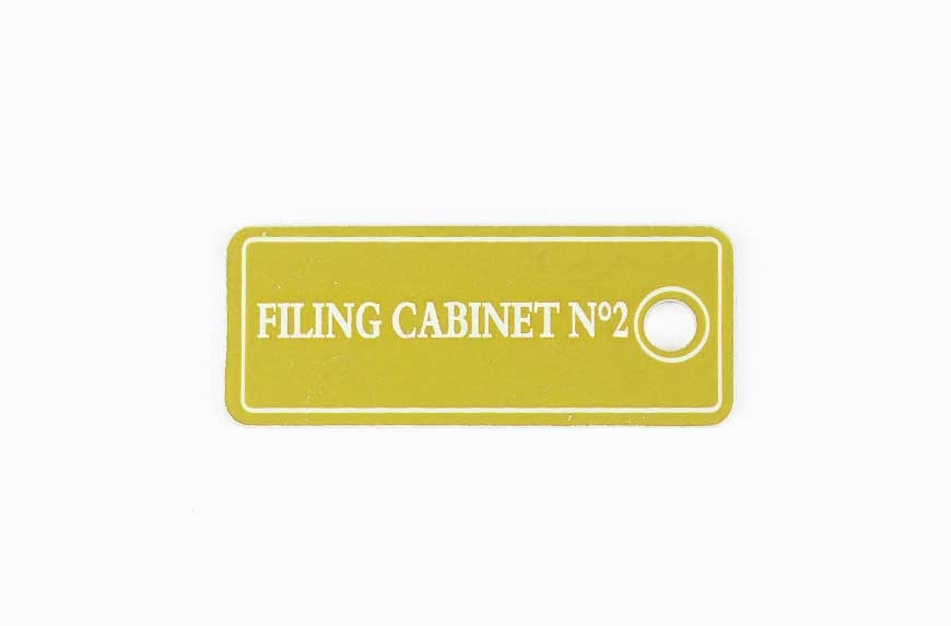 LLAVERO-RECTANGULAR-ALUMINIO-ORO-40-X-16-MM