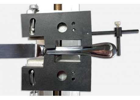 MORDAZAS-DE-PLÁSTICO-PARA-CUBIERTOS