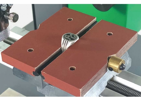 MORDAZAS-PARA-ANILLOS-CON-SELLO