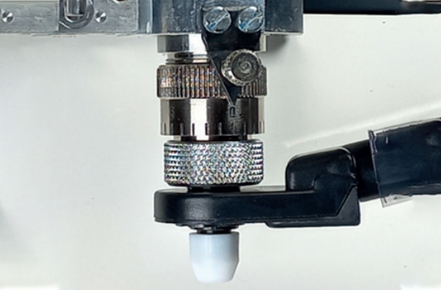 NARIZ-LARGA-DE-RÓTULA-DE-TEFLÓN-PARA-ASPIRACIÓN-12-MM