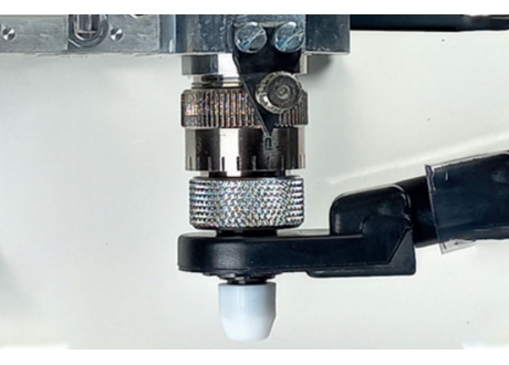 NARIZ-LARGA-DE-RÓTULA-DE-TEFLÓN-PARA-ASPIRACIÓN-12-MM