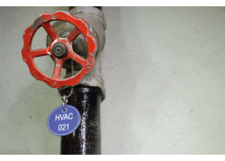 LLAVERO-REDONDO-ALUMINIO-ORO-DIAM.-30-MM