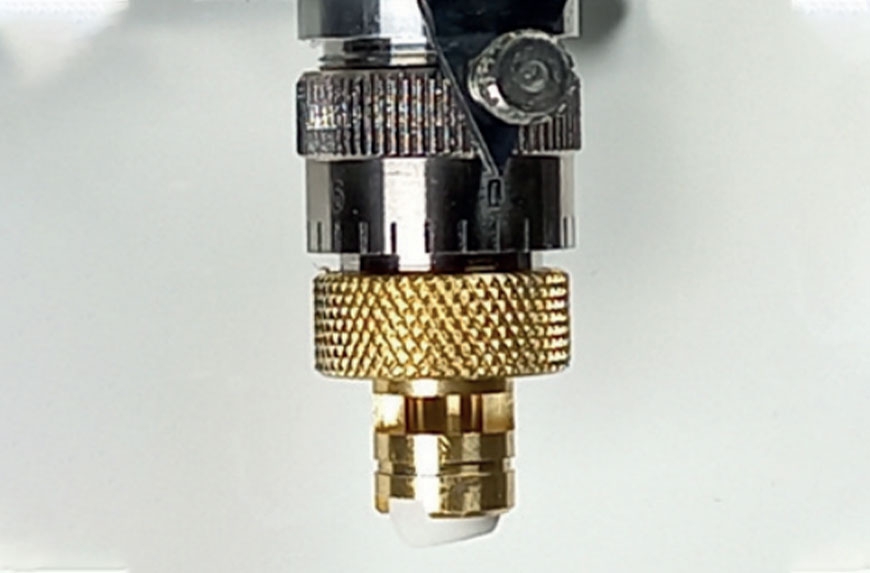 NARIZ-DE-RÓTULA-DE-TEFLÓN-PARA-ASPIRACIÓN-DE-5-MM