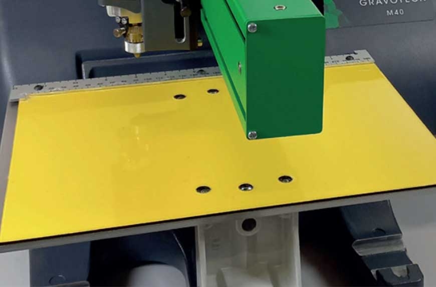 MESA-GRAVOGRIP-PARA-M40